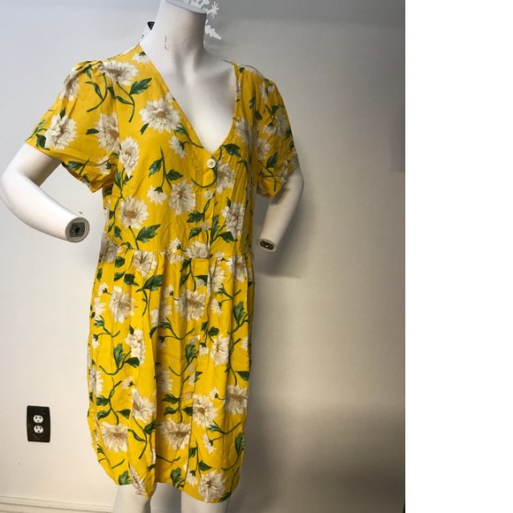 NWT F21 Forever 21+ PLUS SIZE Sunflower Dress Yellow Green White Floral photo - Picture 1 of 6